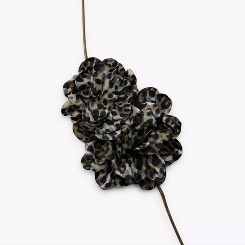 ZARA Double Flower Animal Print Necklace - Picture 6 of 16